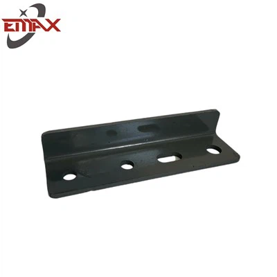 Metaliniai kampai L skliausteliuose baldams